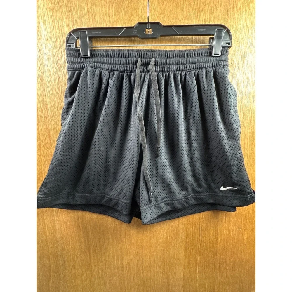 Nike Sportswear Mesh Shorts Womens Size M Black Embroidered Swoosh CZ9242-010